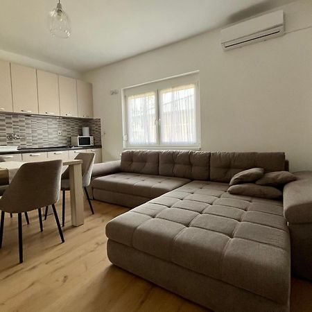 Petita Garden Apartman Siófok Eksteriør bilde